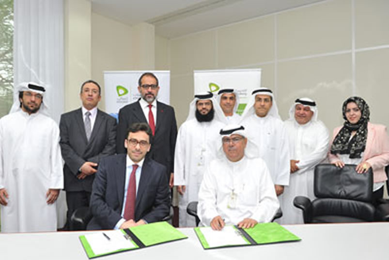 In the presence of His Excellency Dr. Aref Nayed, Libyan Ambassador to UAE the MoU was signed by Ali Al Sharid, Chief Executive Officer, Etisalat Services Holding, and Dr. Faisel Gergab, Chairman, Libyan Post Telecommunications Information Company.